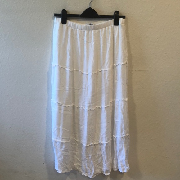 Hollister Dresses & Skirts - Hollister maxi skirt
